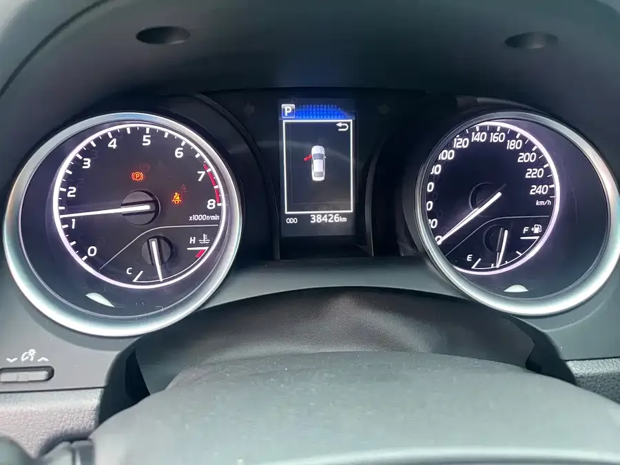 Toyota Camry Camry 2022 2.0GVP Leading Edition 2023 — миниатюра 2