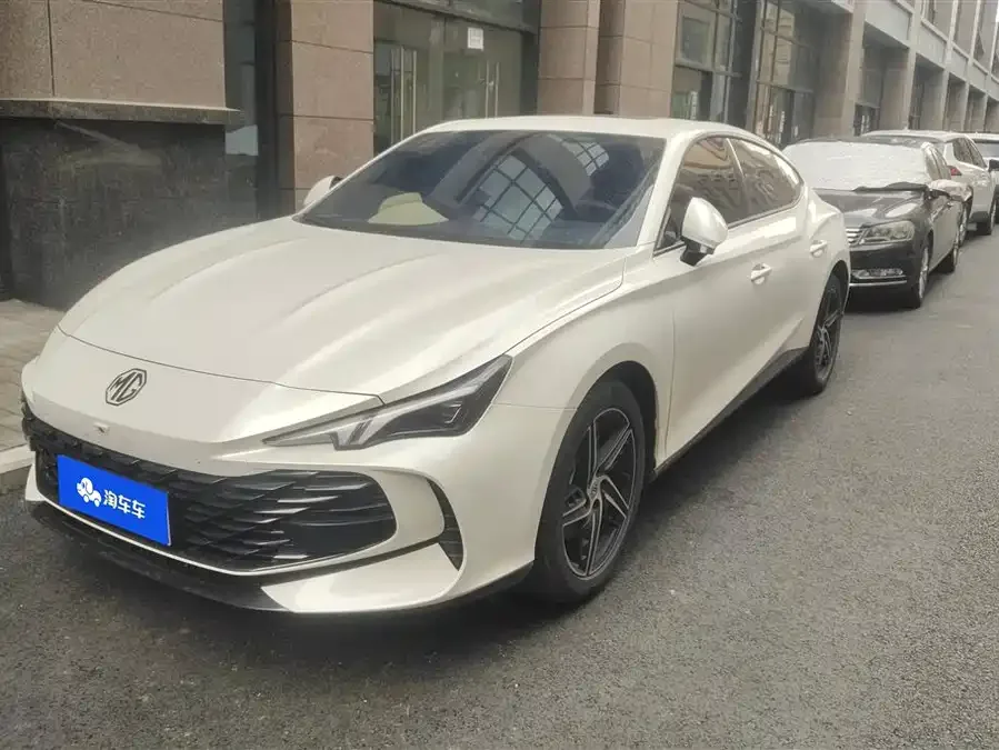 MG 7 MG7 2025 1.5T 300 DCT Luxury Edition 2025 — фото 1, купить с доставкой в Москву