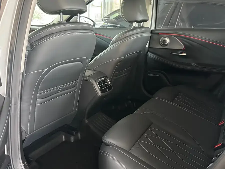 Chery Arrizo 8 Arrizo 8 2023 High Energy Edition 2.0T DCT 2024 — миниатюра 5