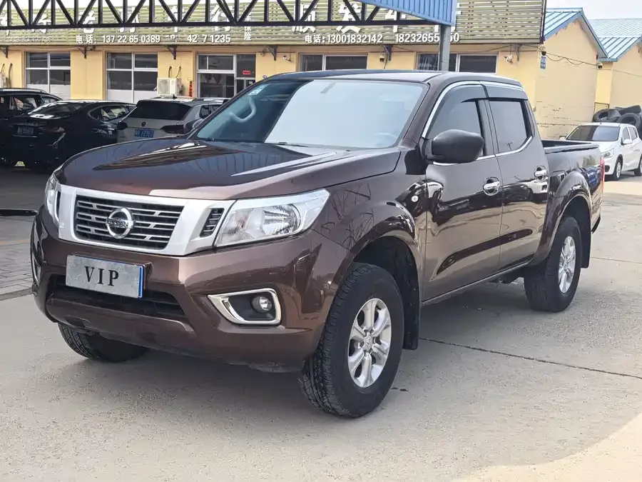 Nissan Navara Navara 2022 2.5L Manual 2WD Smart Connected Model QR25 2023 — фото 1, купить с доставкой в Москву