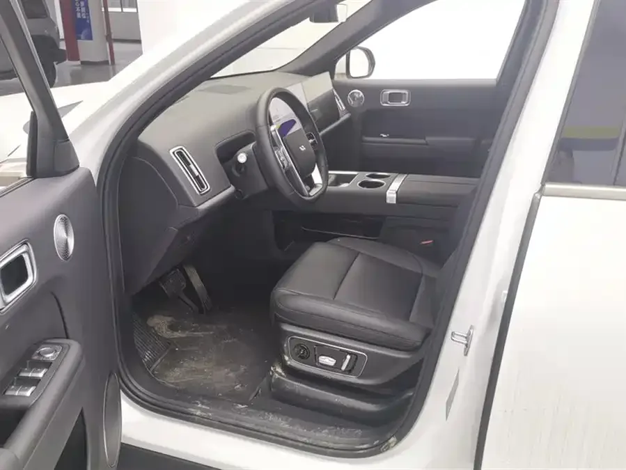 Li Xiang L9 Ideal L9 2025 Ultra Smart New Edition 2025 — миниатюра 3
