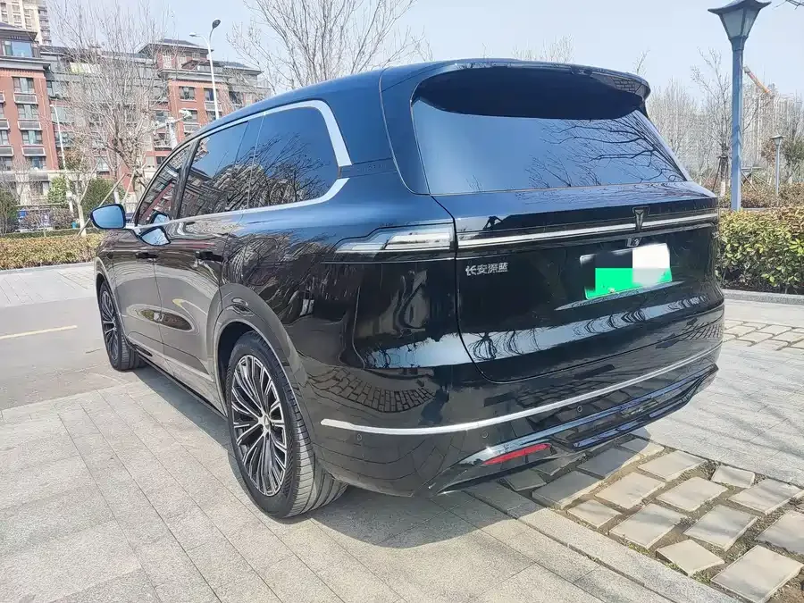 Deepal dark blue S09 Dark Blue S09 2025 4WD Ultra+ Premium Edition 2025 — миниатюра 2