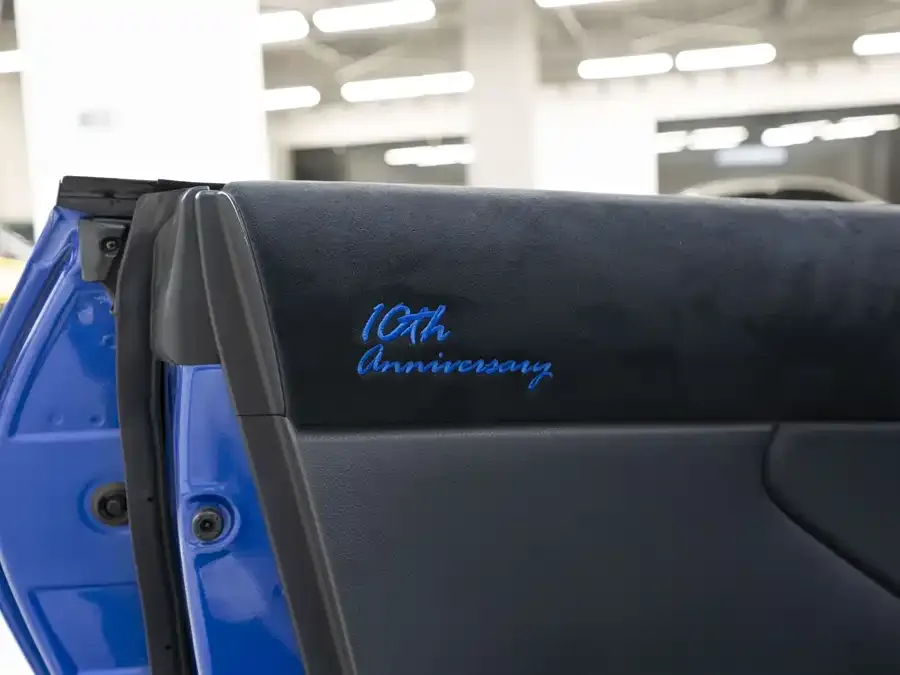 Subaru BRZ 2023 2.4L Manual 10th Anniversary Edition 2023 — миниатюра 4