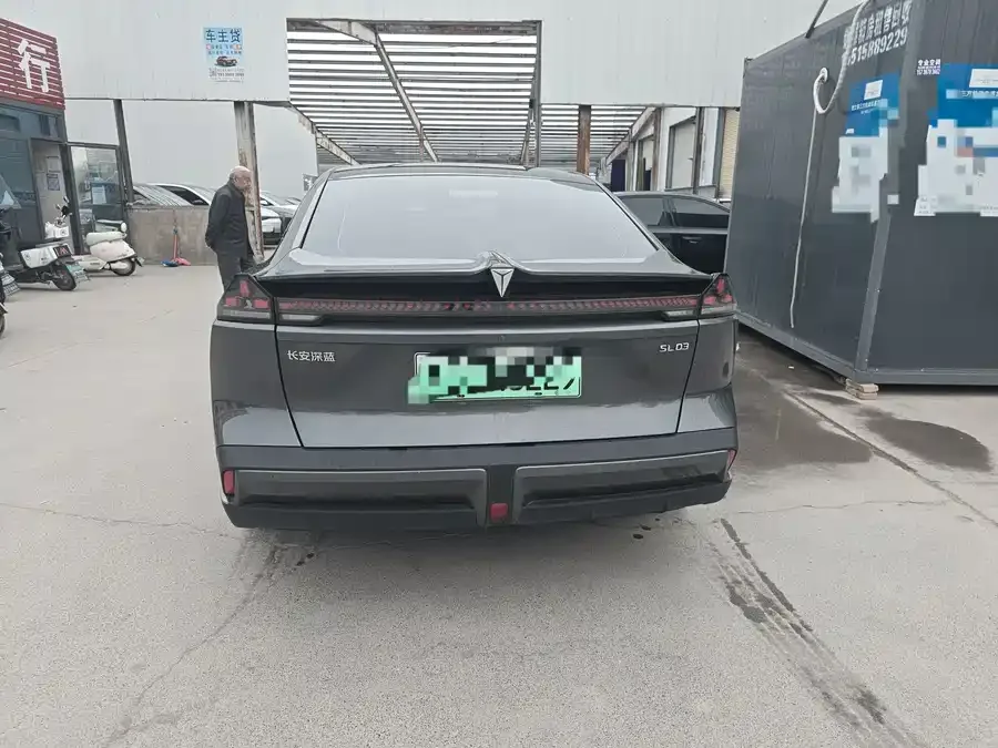 Deepal dark blue SL03 Dark blue SL03 2023 515MAX pure electric version 2023 — миниатюра 4