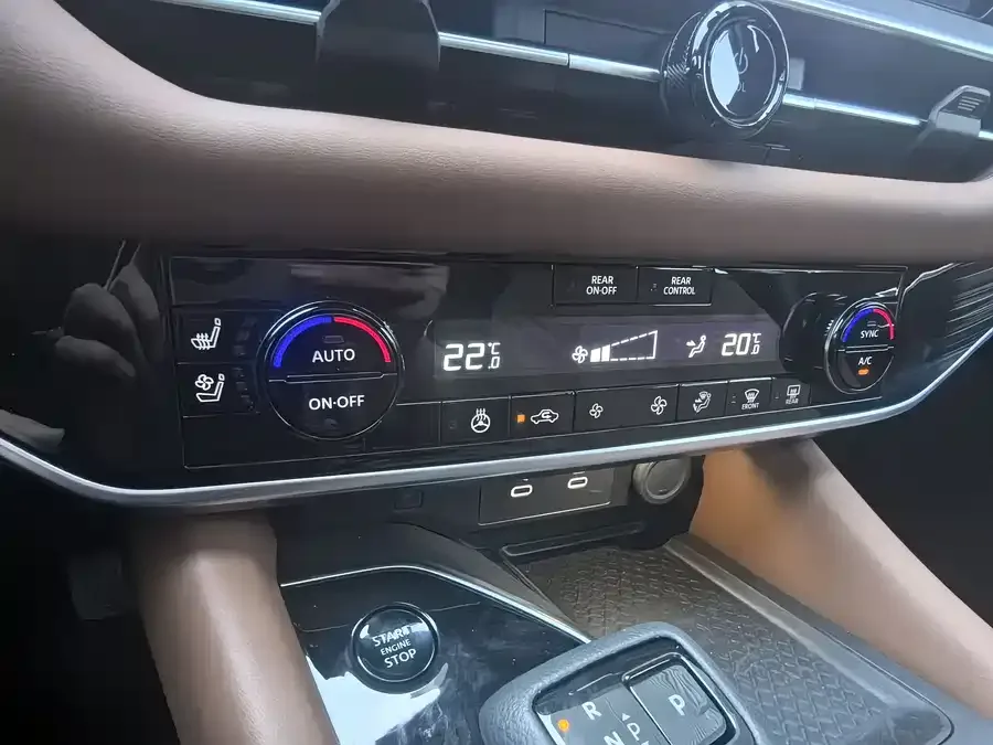 Nissan Pathfinder Tanlu 2024 380VC-TURBO 4WD Zhizun Edition 6 Seaters 2024 — миниатюра 5