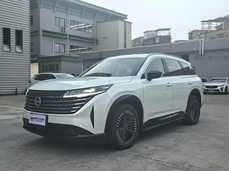 Nissan Pathfinder 2024