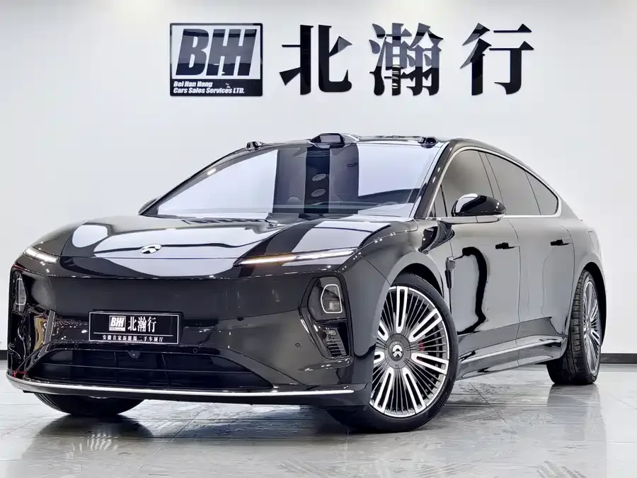 NIO ET9 2025