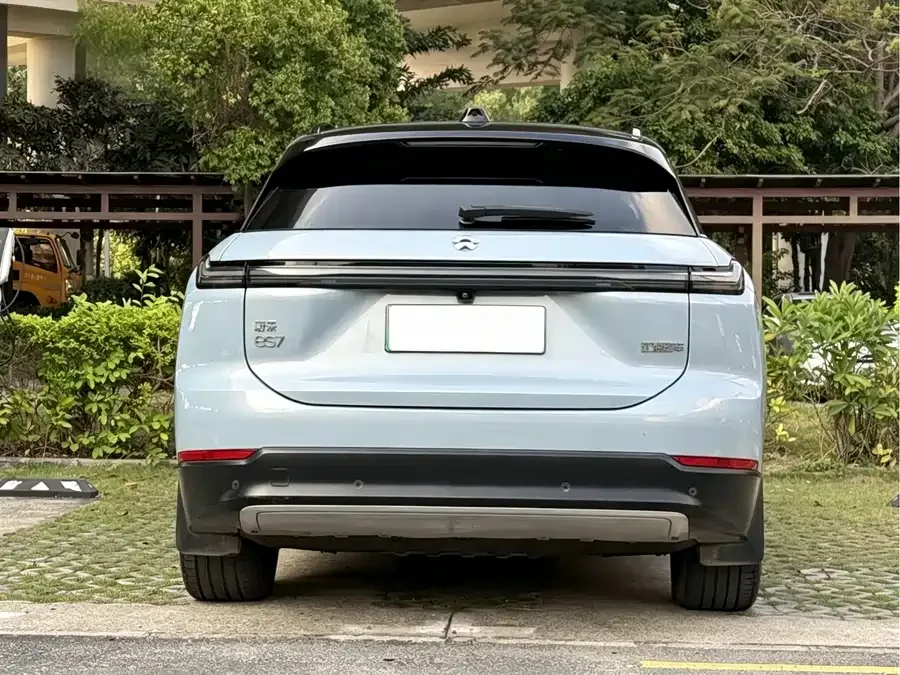 NIO ES7 NIO ES7 2022 75kWh 2022 — миниатюра 2