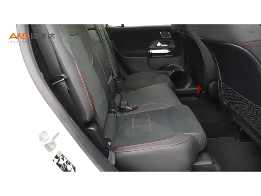 Mercedes-Benz GLB AMG Mercedes-Benz GLB AMG 2024 AMG GLB 35 4MATIC 2024 — миниатюра 5