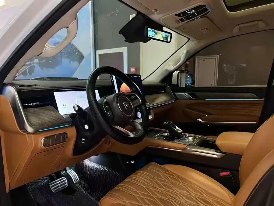 Tank 500 Tank 500 2022 3.0T Business Edition Peak Edition 5-seater 2022 — миниатюра 4
