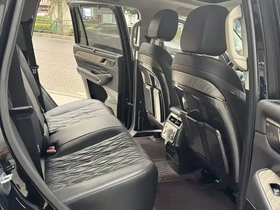 Tank 500 Tank 500 2022 3.0T Sports Edition 5-seater 2022 — миниатюра 4