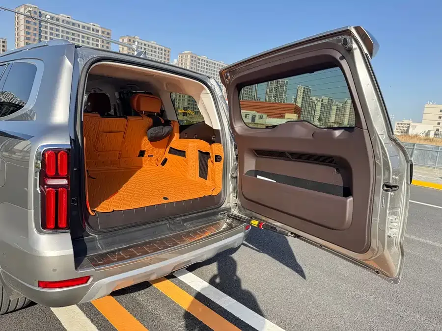 Tank 500 Tank 500 2022 3.0T Business Edition Peak Edition 5-seater 2022 — миниатюра 5