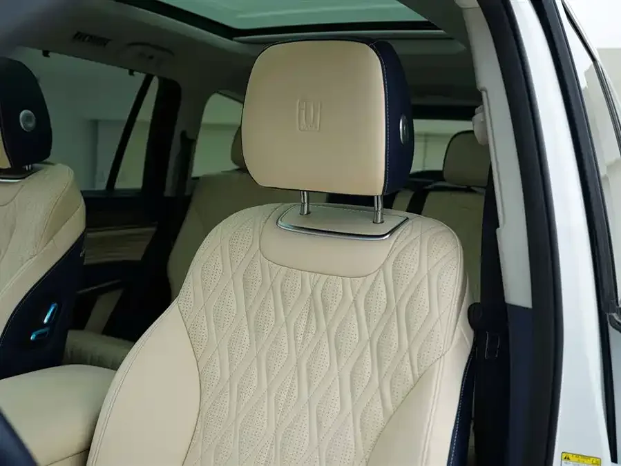 Tank 500 Tank 500 2022 3.0T Sports Edition 7-seater 2022 — миниатюра 4