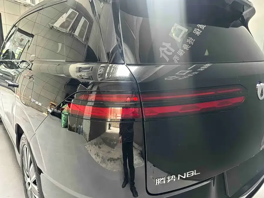 BYD N8L Denza N8L 2025 Premium Edition 2025 — миниатюра 5