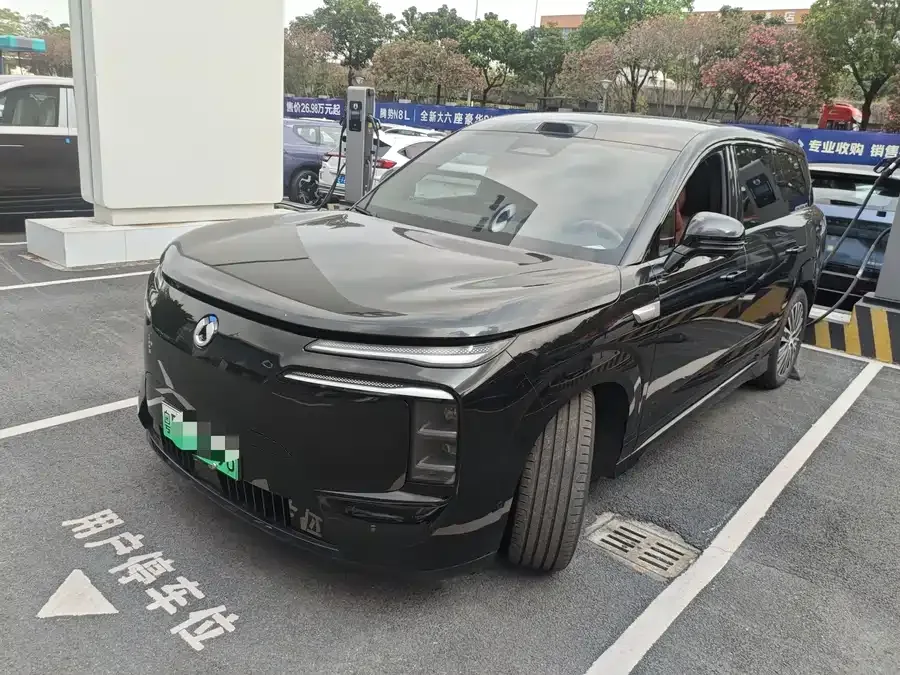 BYD N8L 2025