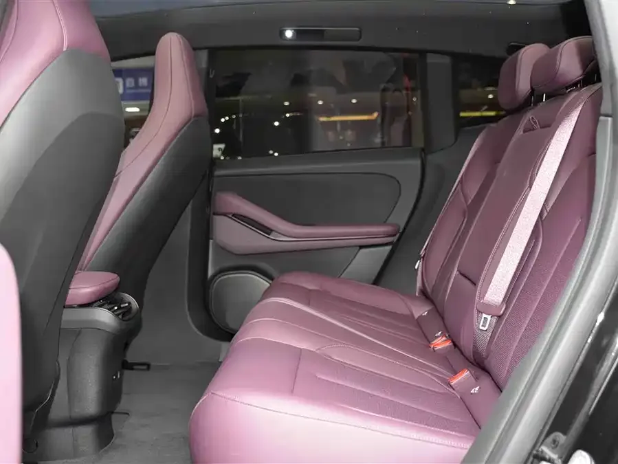 NIO ET5T NIO ET5T 2024 75kWh Touring 2025 — миниатюра 3
