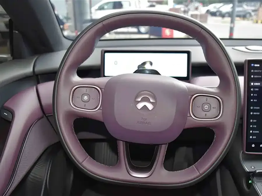 NIO ET5T NIO ET5T 2024 75kWh Touring 2025 — миниатюра 4