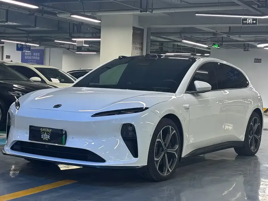 NIO ET5T NIO ET5T 2023 75kWh Touring 2024 — фото 1, купить с доставкой в Москву