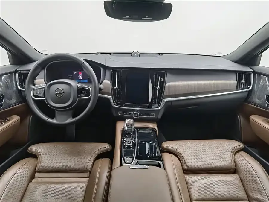 Volvo S90 plug-in hybrid Volvo S90 Plug-in Hybrid 2024 Plug-in Hybrid Four-wheel Drive Long-range Zhiya Luxury Edition 2024 — миниатюра 2