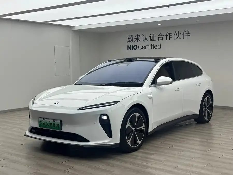NIO ET5T 2024