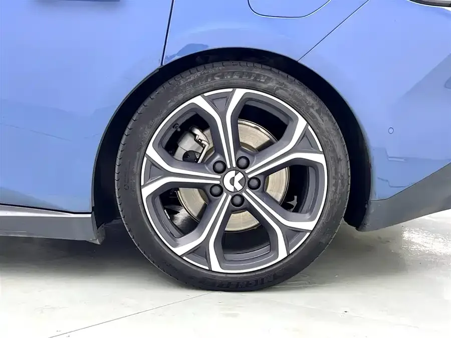 NIO ET5T NIO ET5T 2023 75kWh Touring 2023 — миниатюра 2