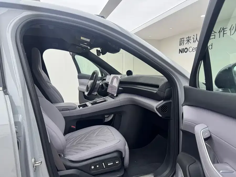 NIO EC6 NIO EC6 2025 75kWh 2025 — миниатюра 3