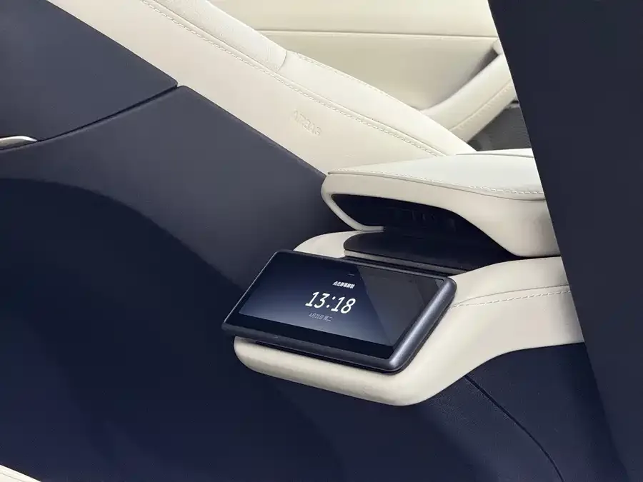 NIO EC6 NIO EC6 2025 75kWh 2025 — миниатюра 4
