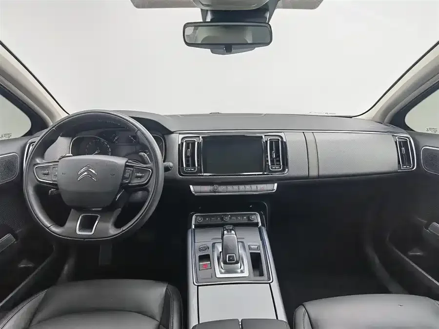 Citroen C6 Citroen C6 2021 400THP Comfort Edition 2023 — миниатюра 2