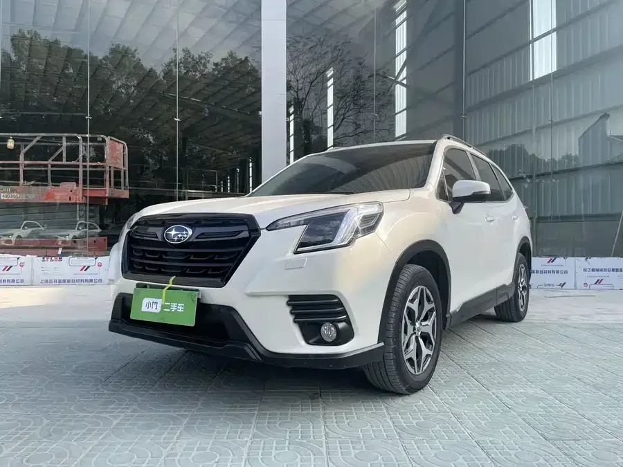 Subaru Forester Forester 2022 2.0i AWD Luxury Edition EyeSight 2023 — фото 1, купить с доставкой в Москву