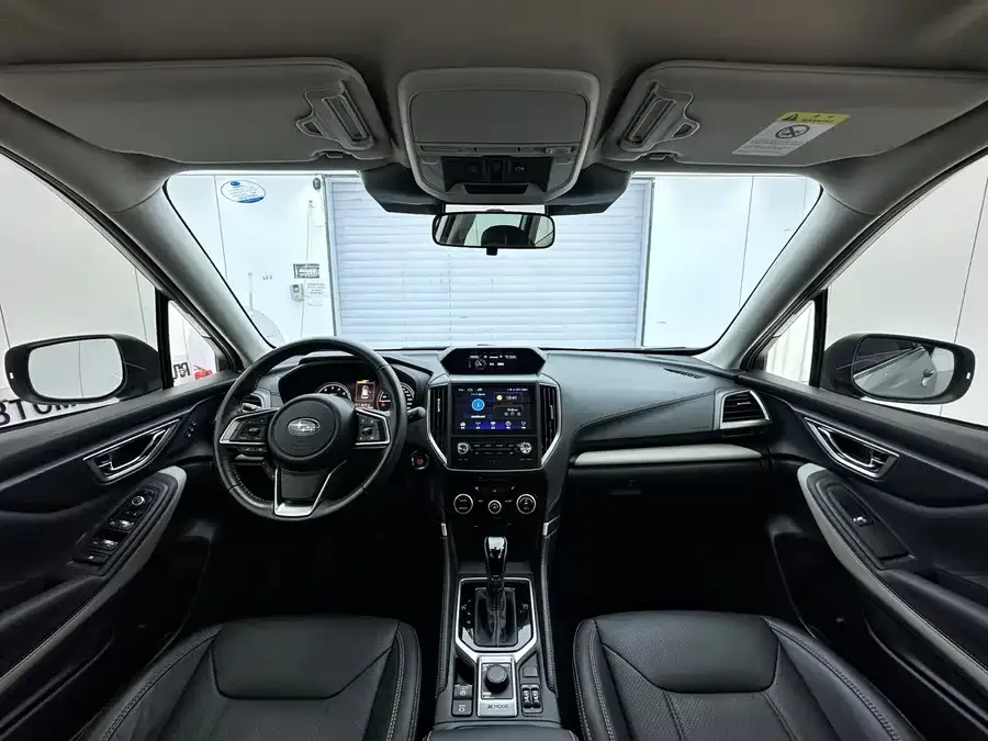 Subaru Forester Forester 2022 2.0i AWD Luxury Edition EyeSight 2022 — миниатюра 3