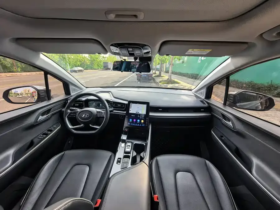 Hyundai Custo Kustu 2024 270TGDi LUX Premium Edition 2025 — миниатюра 4