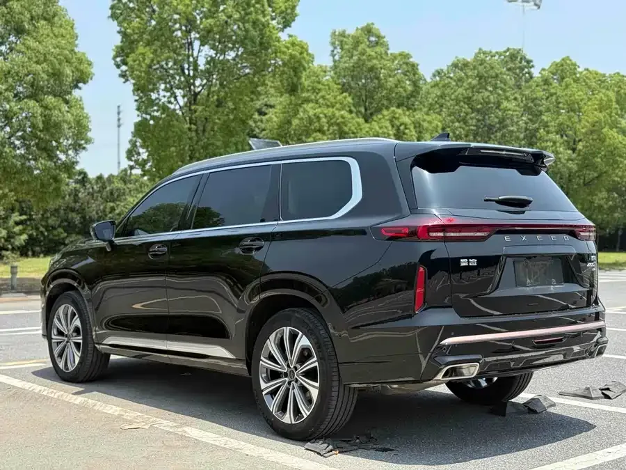 Exeed VX Xingtu Lanyue 2023 400T 4WD Star Edition 7 Seaters 2023 — миниатюра 2