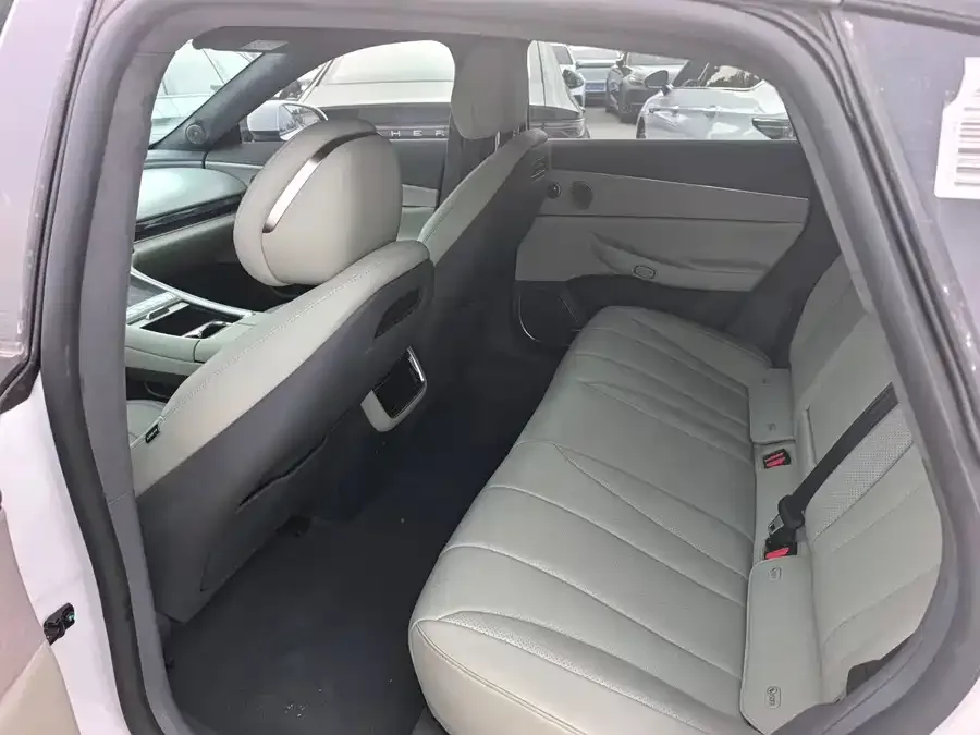 Exeed Sterra ES Star Era ES 2025 Extended Range Pro High-Speed Assisted Driving 2025 — миниатюра 4