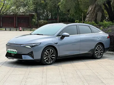 XPeng P5 2023 buy in Moscow