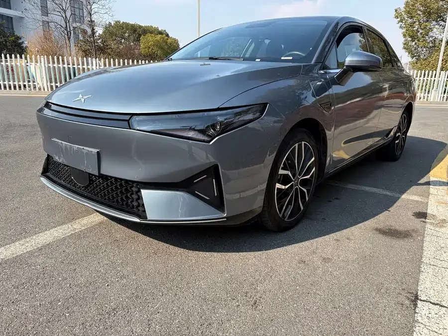 XPeng P5 Xpeng P5 2023 Smart Edition 2023 — фото 1, купить с доставкой в Москву