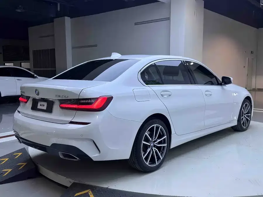 BMW 3 Series BMW 3 Series 2022 320Li M Sport Package 2022 — миниатюра 2