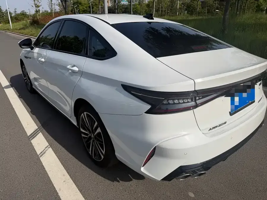 Chery Arrizo 8 Arrizo 8 2025 2.0T DCT 2025 — миниатюра 4
