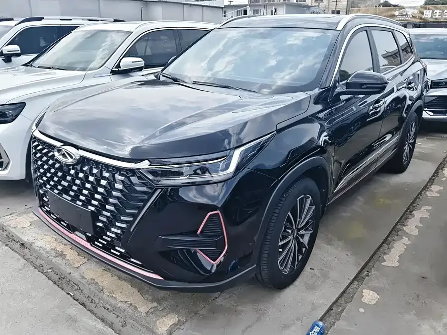 Chery Tiggo 8 PRO Tiggo 8 PRO 2022 290T two-wheel drive deep space version 5 seats 2022 — фото 1, купить с доставкой в Москву