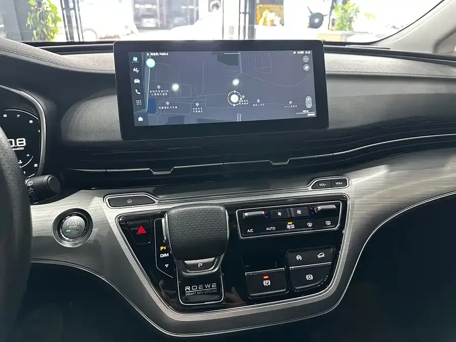 Roewe iMAX8 Roewe iMAX8 2022 400TGI flagship version 2023 — миниатюра 5