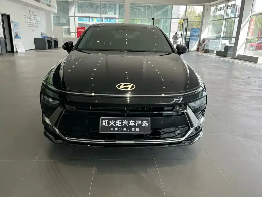 Hyundai Sonata Sonata 2024 1.5T Pro 2024 — фото 1, купить с доставкой в Москву
