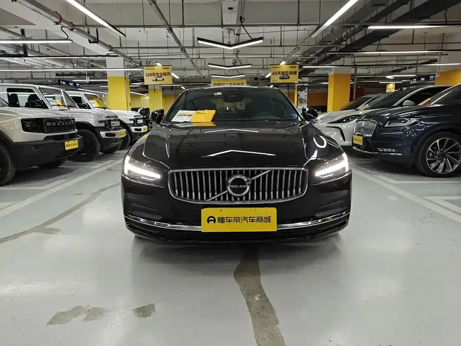 Volvo S90 2022