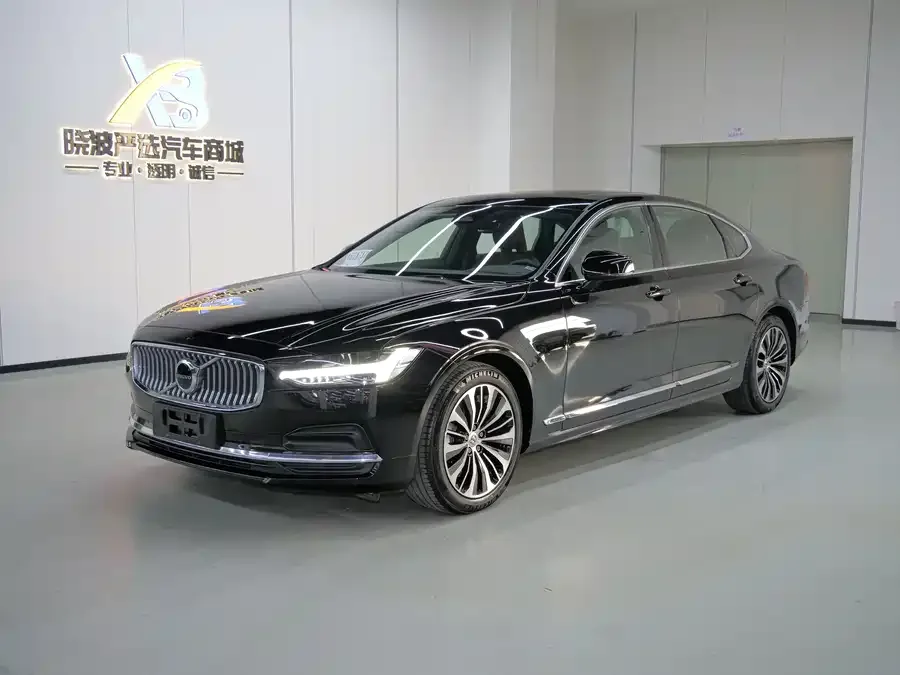 Volvo S90 2024