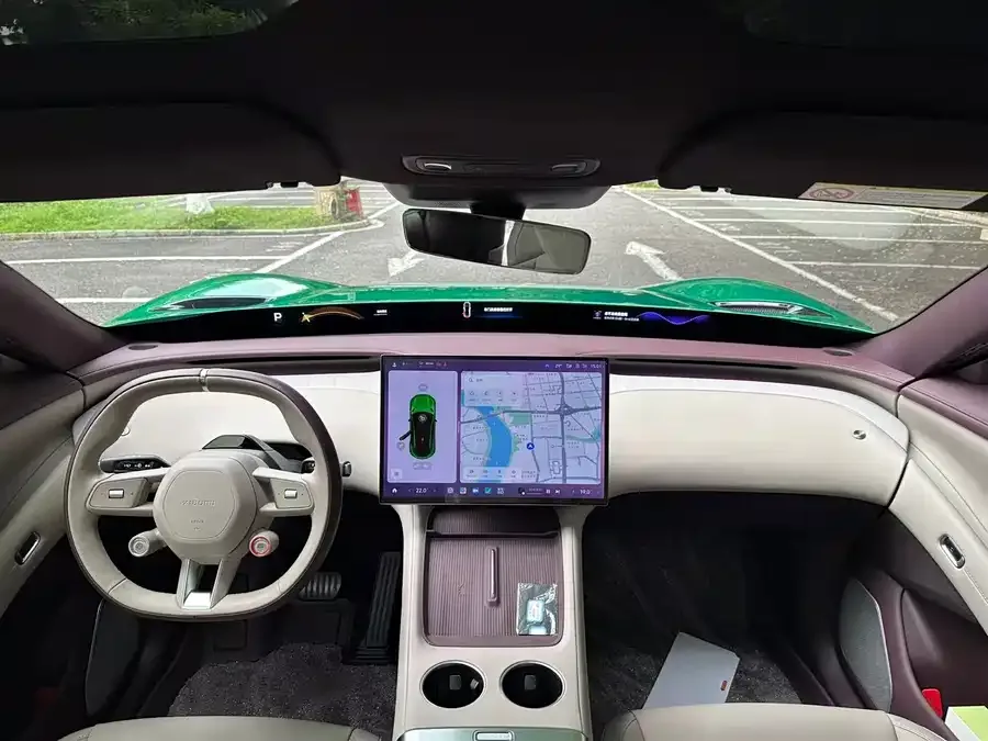 Xiaomi YU7 Xiaomi YU7 2025 Ultra-Long-Range Rear-Wheel Drive Edition 2025 — миниатюра 5