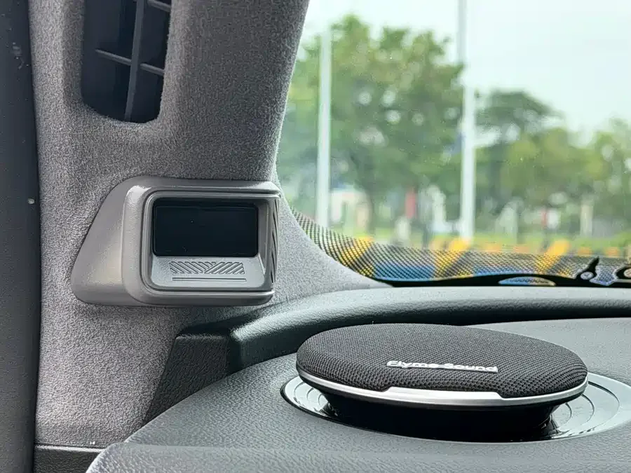 Geely Galaxy Star 8 Galaxy Star 8 2025 130km EM-P Starship Edition 2025 — миниатюра 4