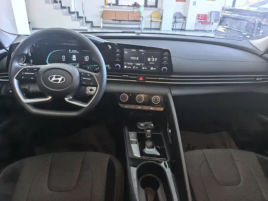 Hyundai Elantra Elantra 2023 1.5L CVT GLX Elite Edition 2025 — миниатюра 5