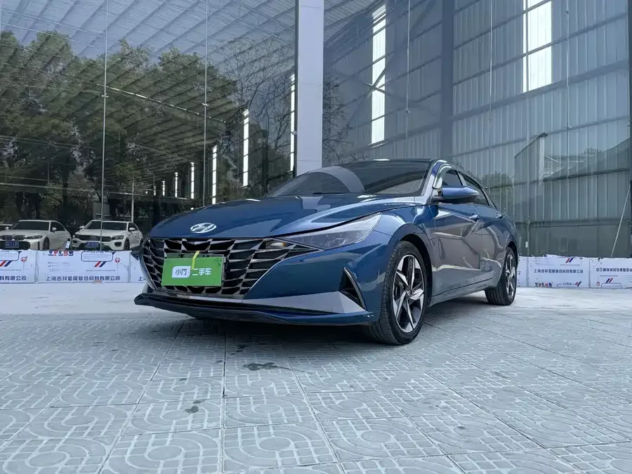Hyundai Elantra 2023