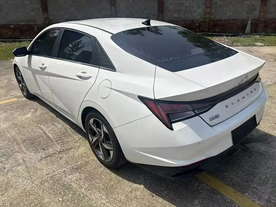Hyundai Elantra Elantra 2022 1.5L CVT GLX Elite Edition 2022 — миниатюра 2