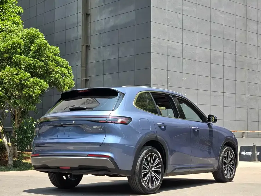 Geely Galaxy Starship 7 Galaxy Starship 7 2025 120km Navigator Edition 2025 — миниатюра 4