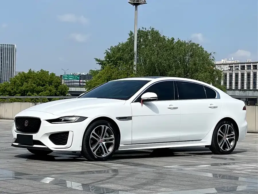 Jaguar XEL 2024