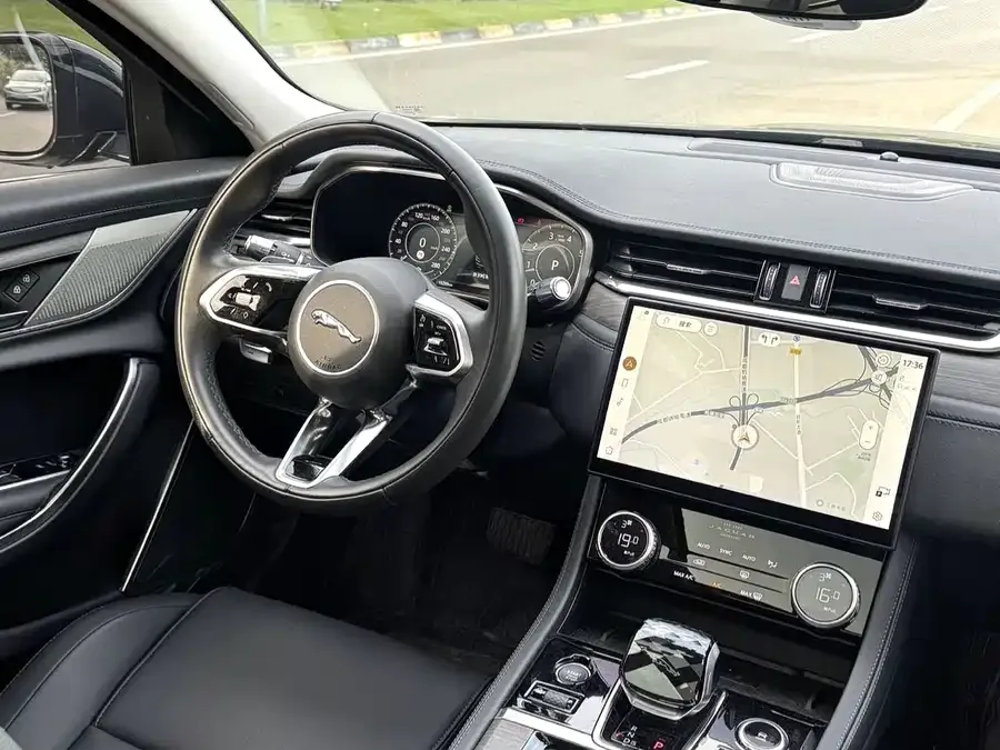 Jaguar XFL 2022 XFL 2.0T P200 2WD Elite Luxury Edition 2022 — миниатюра 2